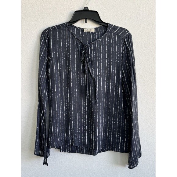 Bella Dahl Women's Gray Long Flare Sleeve Lyocell Blouse Keyhole Size XS - Picture 1 of 13